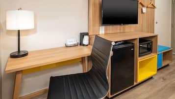 Desk, blackout drapes, iron/ironing board, free WiFi