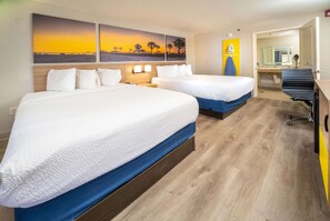 Desk, blackout curtains, iron/ironing board, free WiFi - Days Inn by Wyndham Atlanta Stone Mountain (Stone Mountain)