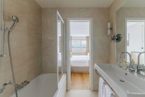 Suite, Balcony, Lake View (Mona) | Premium bedding, minibar, in-room safe, desk - Mona Montreux (Montreux)