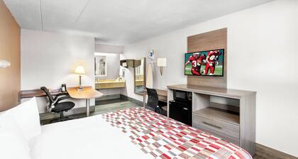 Red Roof Inn Indianapolis North - College Park