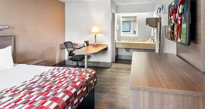 Red Roof Inn Indianapolis North - College Park