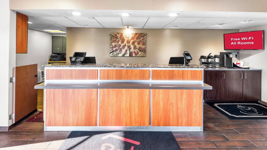 Red Roof Inn Indianapolis North - College Park
