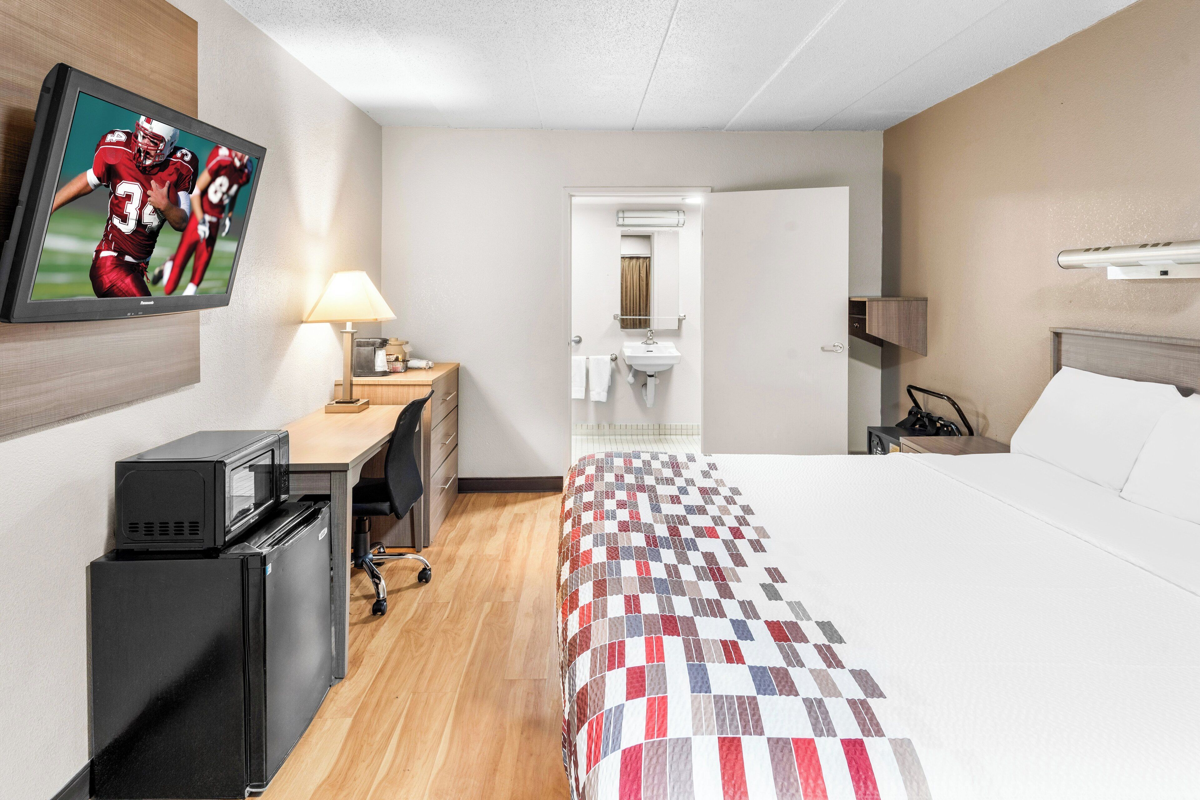 Photo - Red Roof Inn Indianapolis North - College Park