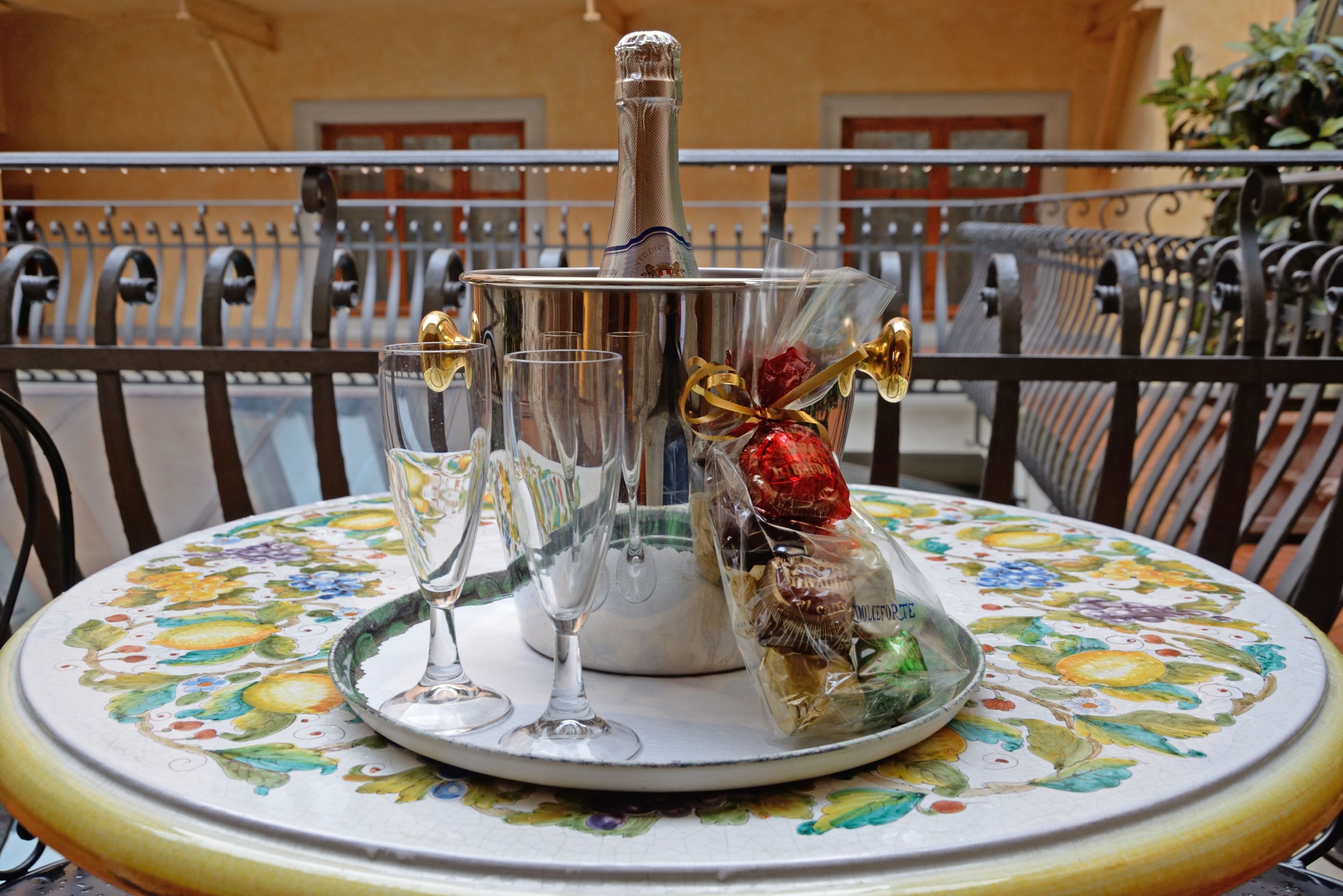 quadruple room | hypo-allergenic bedding, free minibar items, in-room safe, desk