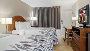 Desk, iron/ironing board (on request), free cots/infant beds, free WiFi - Red Roof Inn Wheelersburg (Wheelersburg)