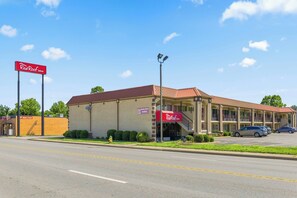 Exterior - Red Roof Inn Wheelersburg (Wheelersburg)