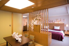 Sakura Japanese and Western Family room (with Tatami area, 2 Beds & 2 Futon) | Blackout curtains, iron/ironing board, free WiFi, bed sheets - Hotel Okura Kobe (Kobe)