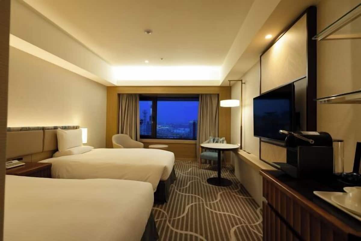 Blendingsgardiner, strykejern/-brett, wi-fi (inkludert) og sengetøy