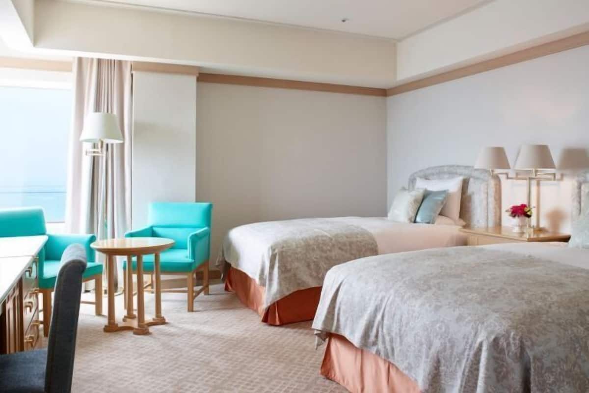 Blackout curtains, iron/ironing board, cots/infant beds, free WiFi