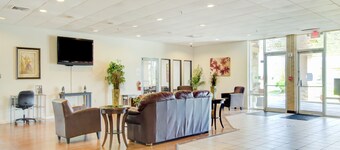 OYO Hotel Dundee By Crystal Lake