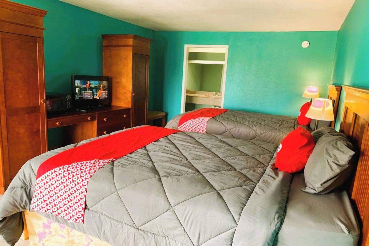 Desk, iron/ironing board, rollaway beds (free), WiFi (free)