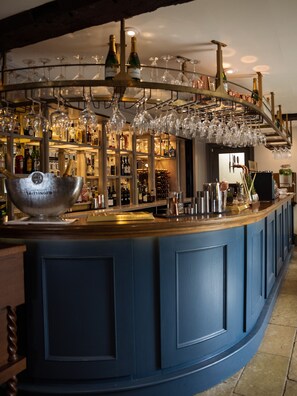 Bar (en el alojamiento)