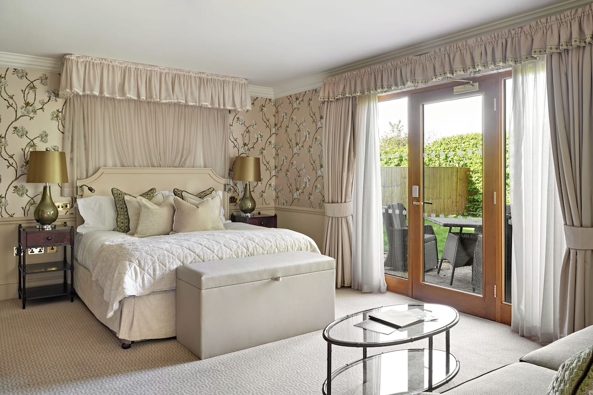 Luxury Room (Private Garden) | Egyptian cotton sheets, premium bedding, Tempur-Pedic beds, minibar