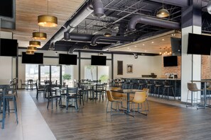 Daily buffet breakfast (USD 15 per person) - Best Western Plus Sparks-Reno Hotel (Sparks)