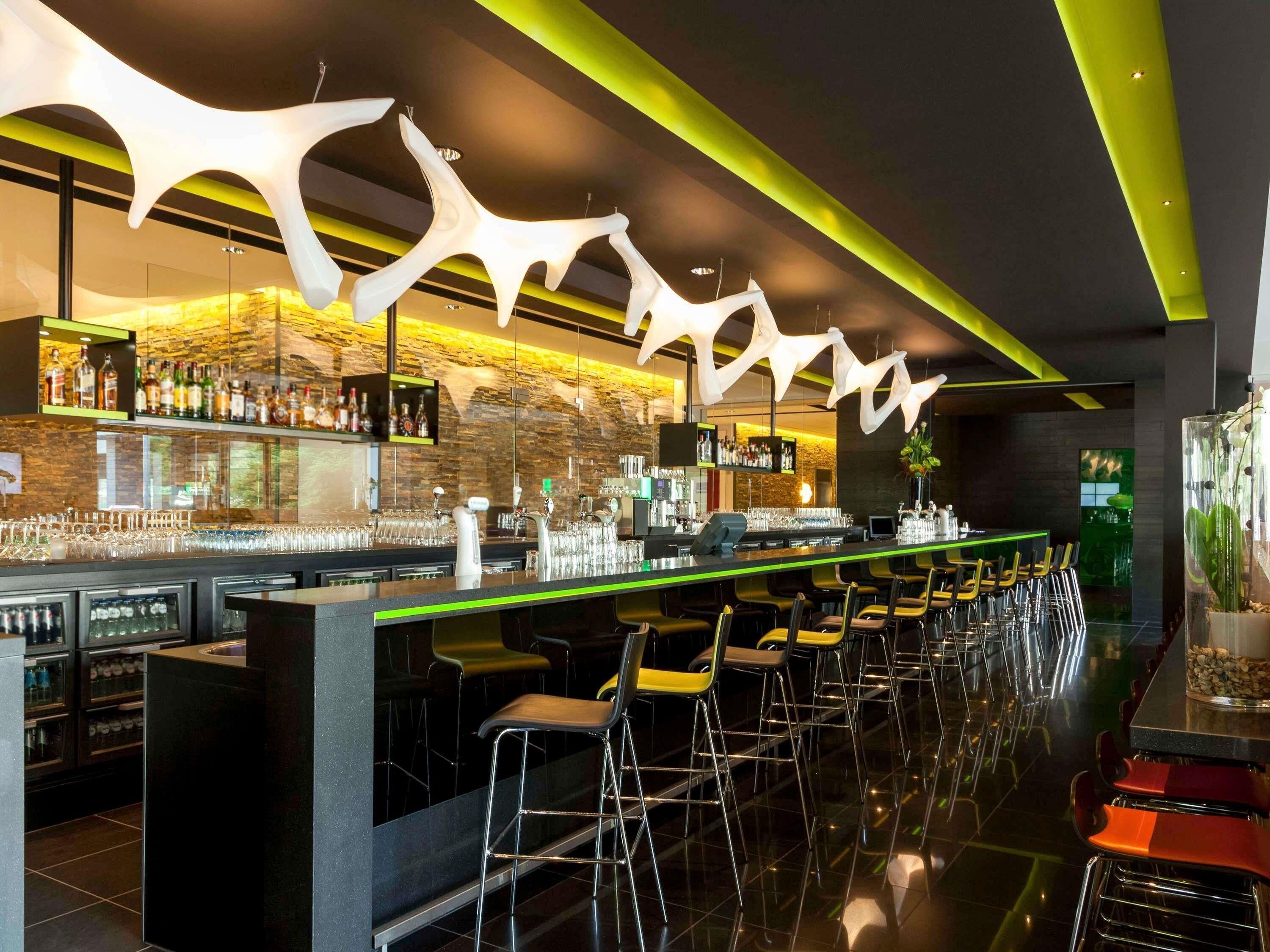Bar (en el alojamiento)