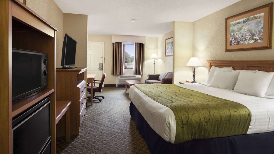 Days Inn & Suites by Wyndham Stuttgart