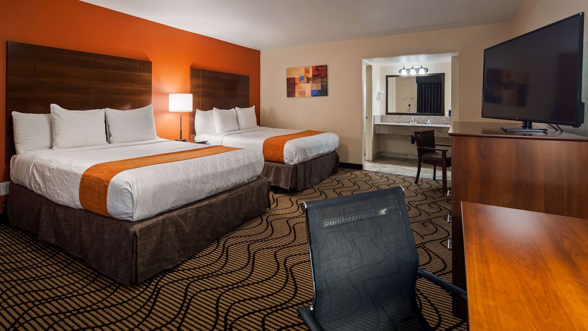 In-room safe, desk, laptop workspace, iron/ironing board