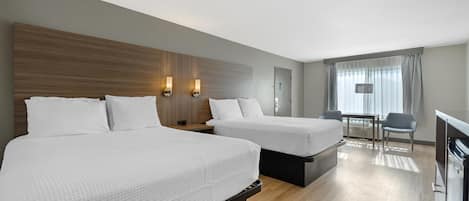 Standaard kamer, 2 queensize bedden, niet-roken, koelkast & magnetron | Een strijkplank/strijkijzer, gratis babybedden, extra bedden (toeslag)