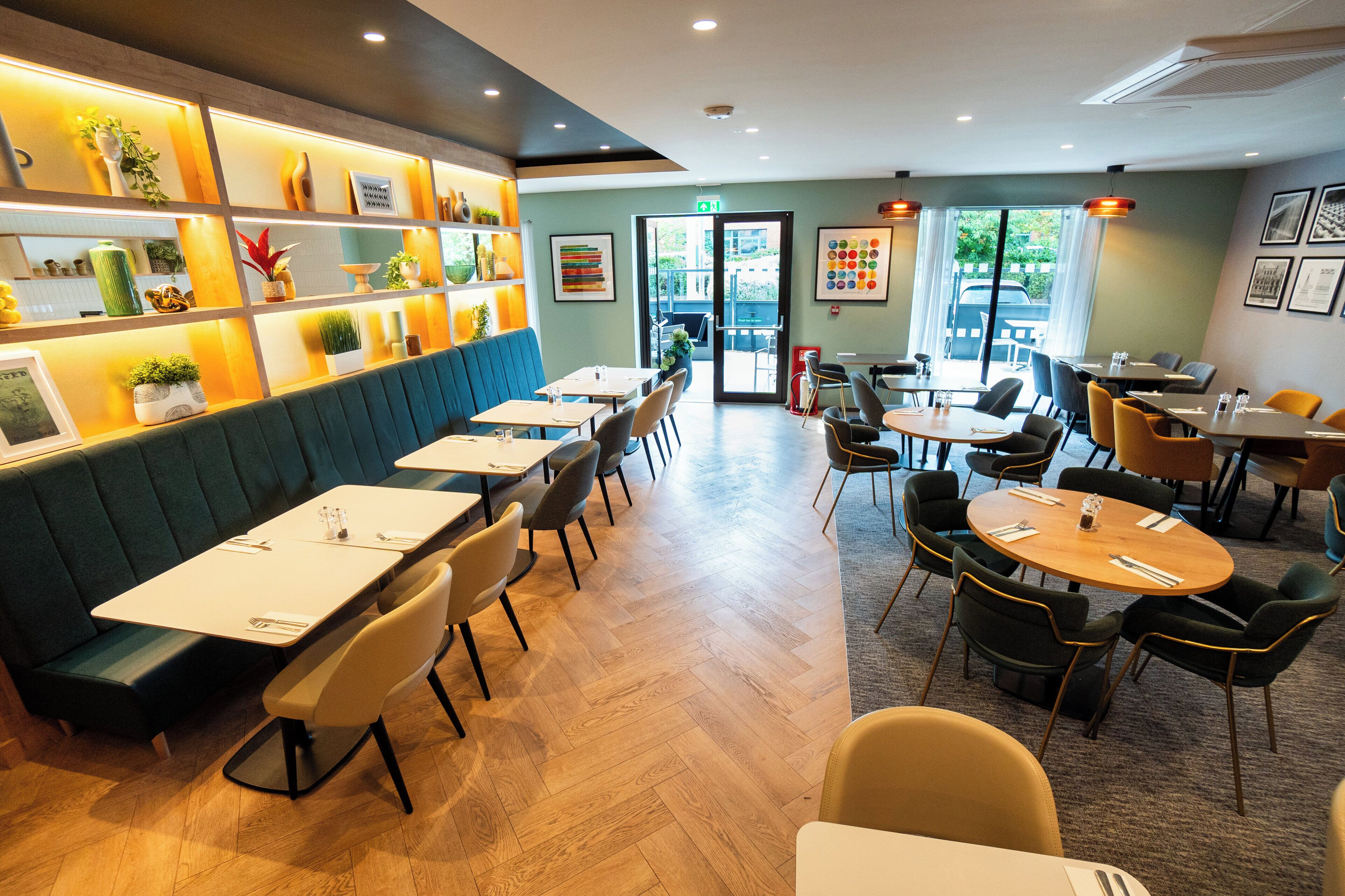 Breakfast, lunch and dinner served