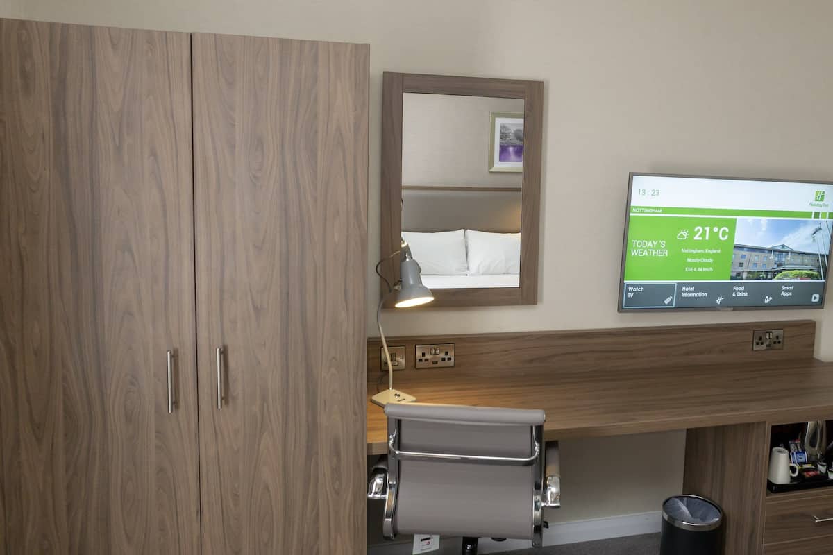 Room amenity