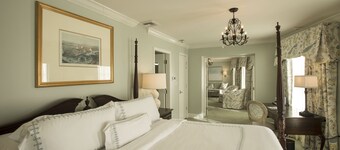 Bienville House