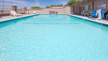 Seasonal outdoor pool