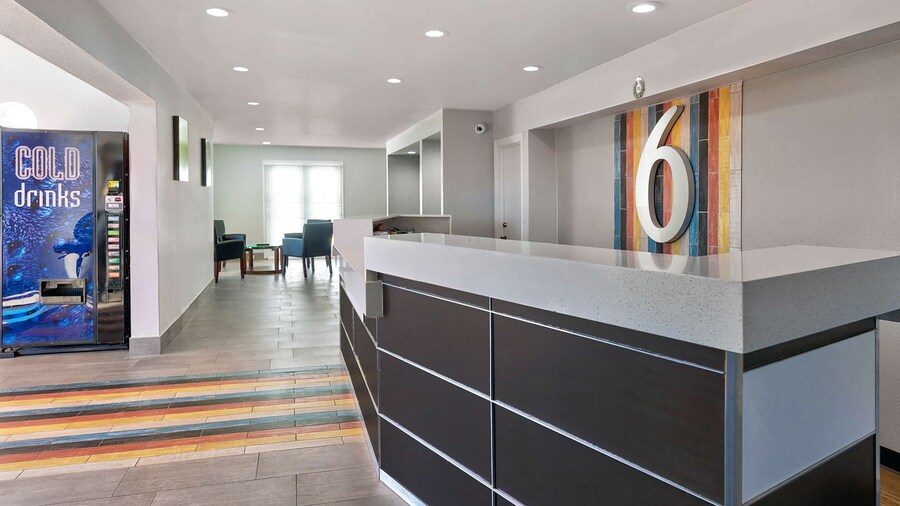 Studio 6 Denton, TX - UNT