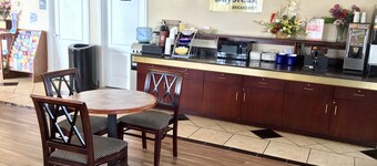 Days Inn by Wyndham Robstown