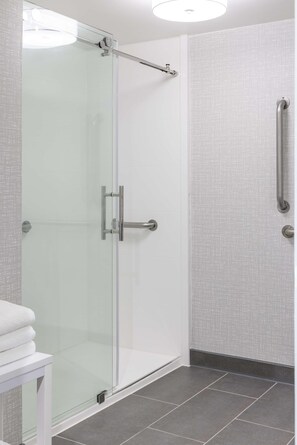 Suite, 1 King Bed, Accessible (Step-In Shower) | Bathroom shower - Hampton Inn Athens (Athens)