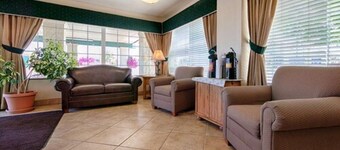 Trailside Inn