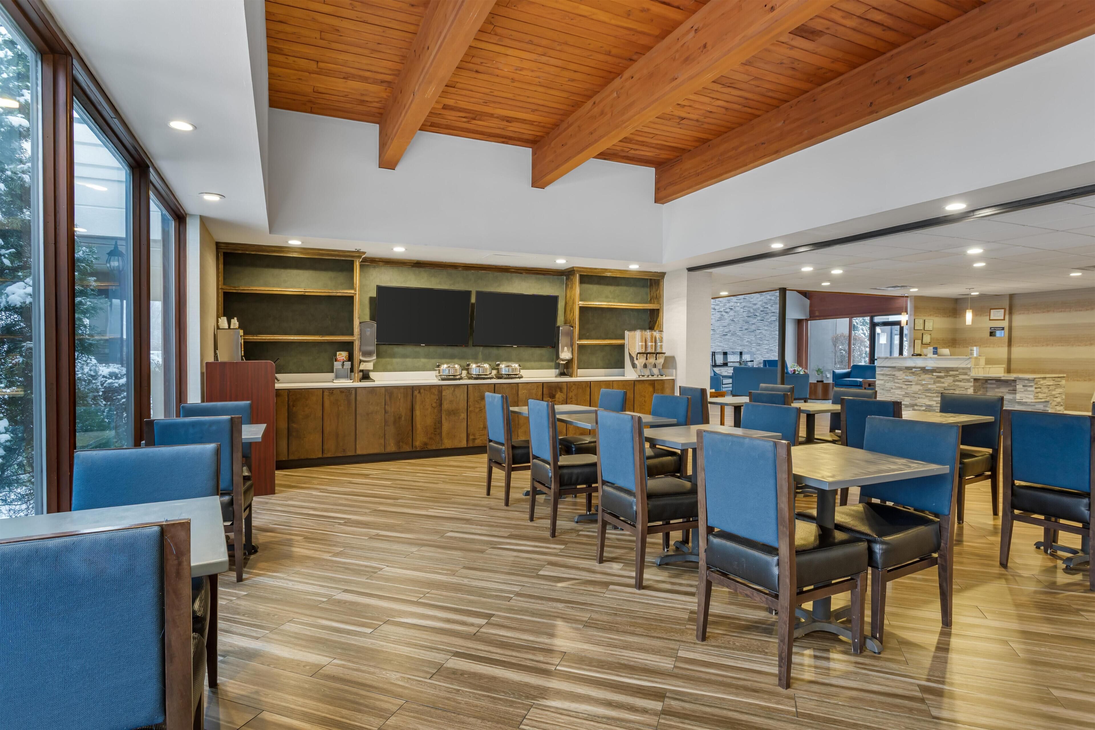 Petit déjeuner buffet compris tous les jours