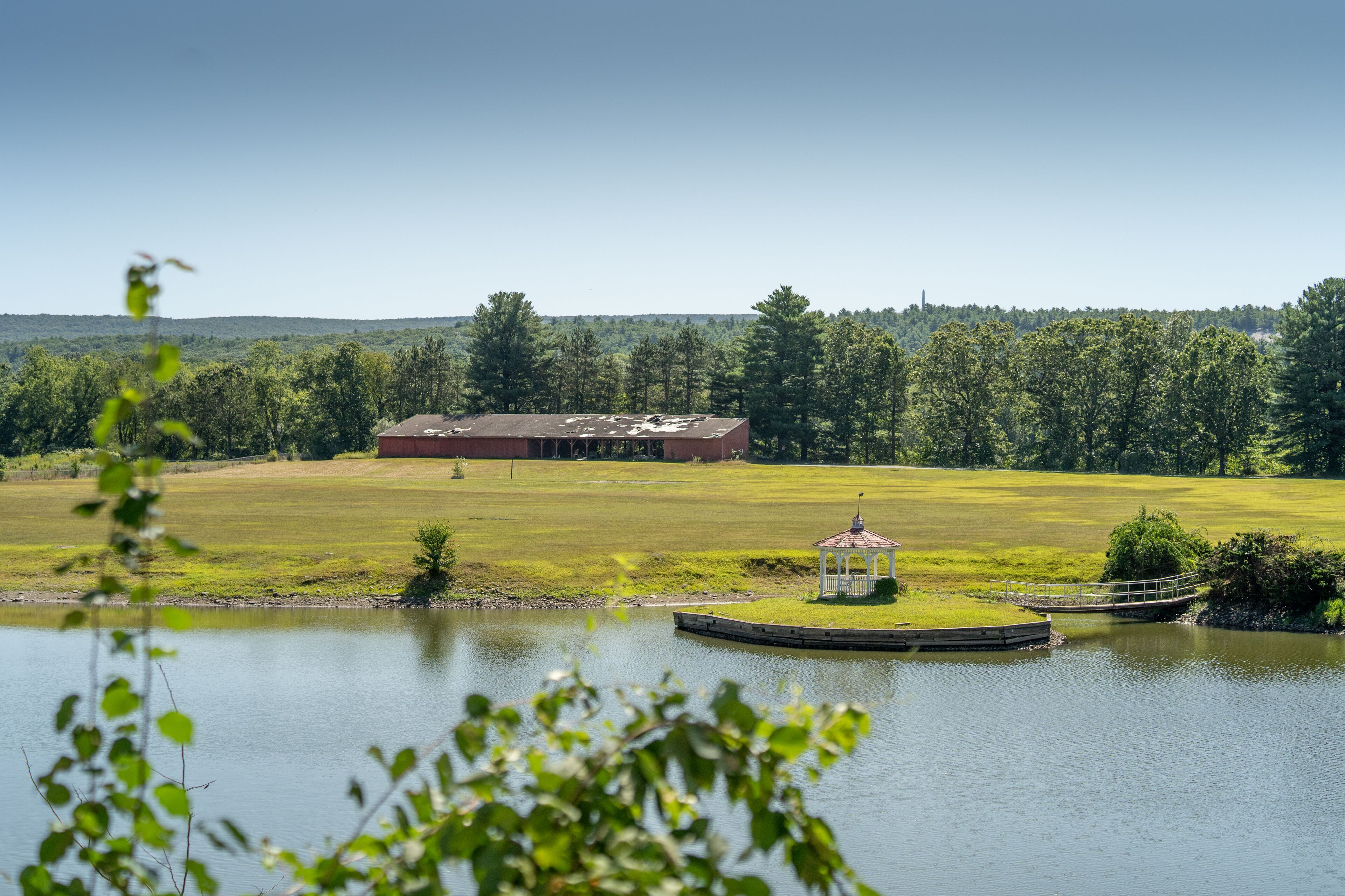 Individuell dekoriert, individuell eingerichtet, Schreibtisch