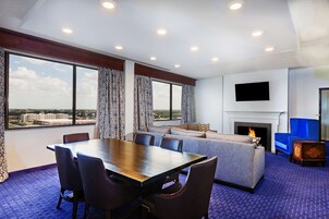 Suite, 1 King Bed, Pool View | Living area | LCD TV