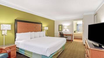 Deluxe Room, 1 King Bed | Premium bedding, desk, blackout drapes, iron/ironing board