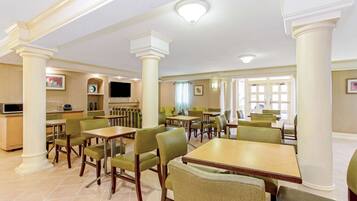 Free continental breakfast