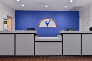 Lobby - Americas Best Value Inn Suites Extended Stay Tulsa (Tulsa)