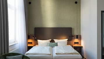 Chambre Double Confort | Literie hypoallergénique, rideaux occultants, chambres insonorisées