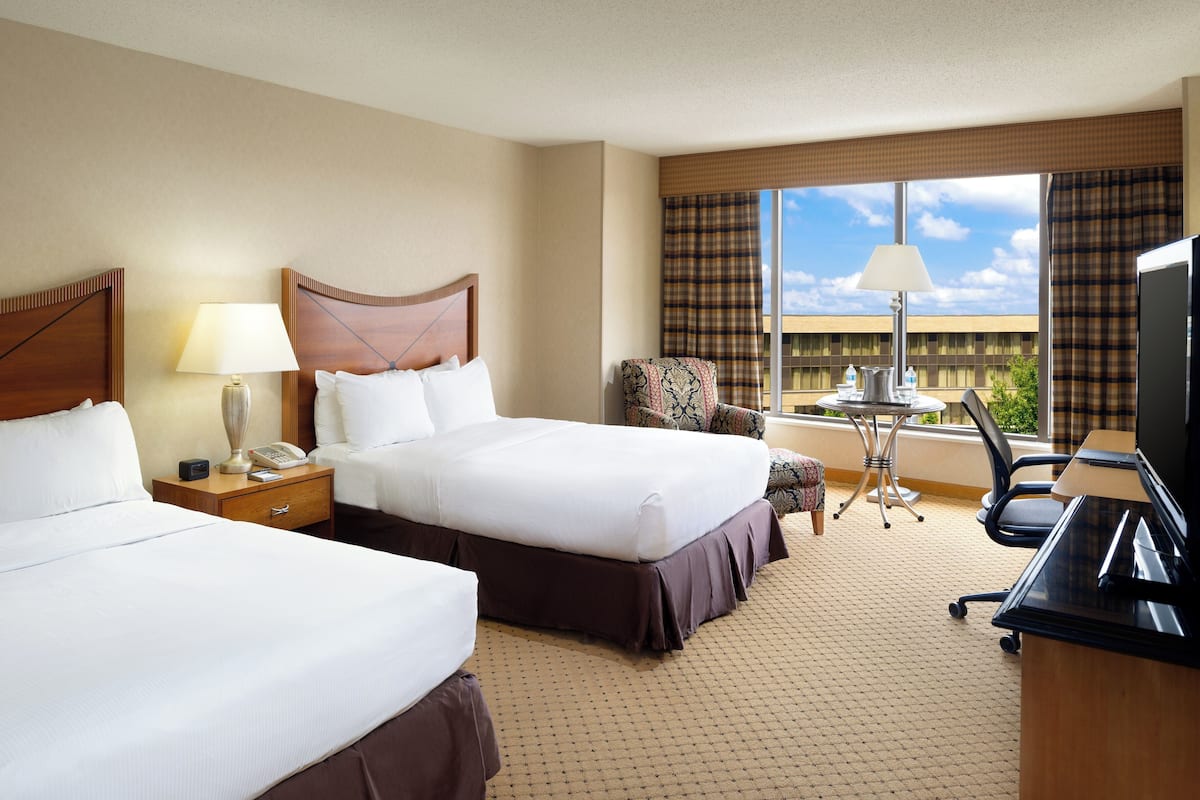 Premium bedding, pillowtop beds, in-room safe, desk