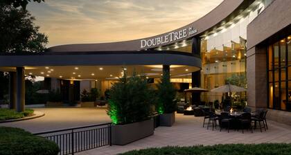 DoubleTree by Hilton Washington Dulles Airport