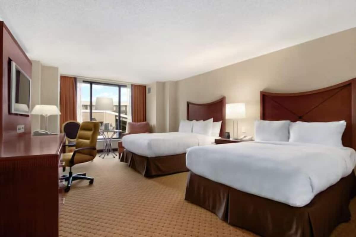 Premium bedding, pillowtop beds, in-room safe, desk