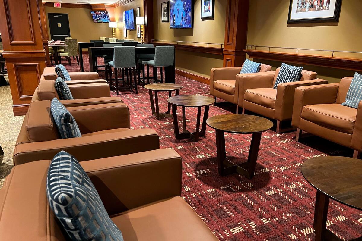 lunch and dinner served, american cuisine