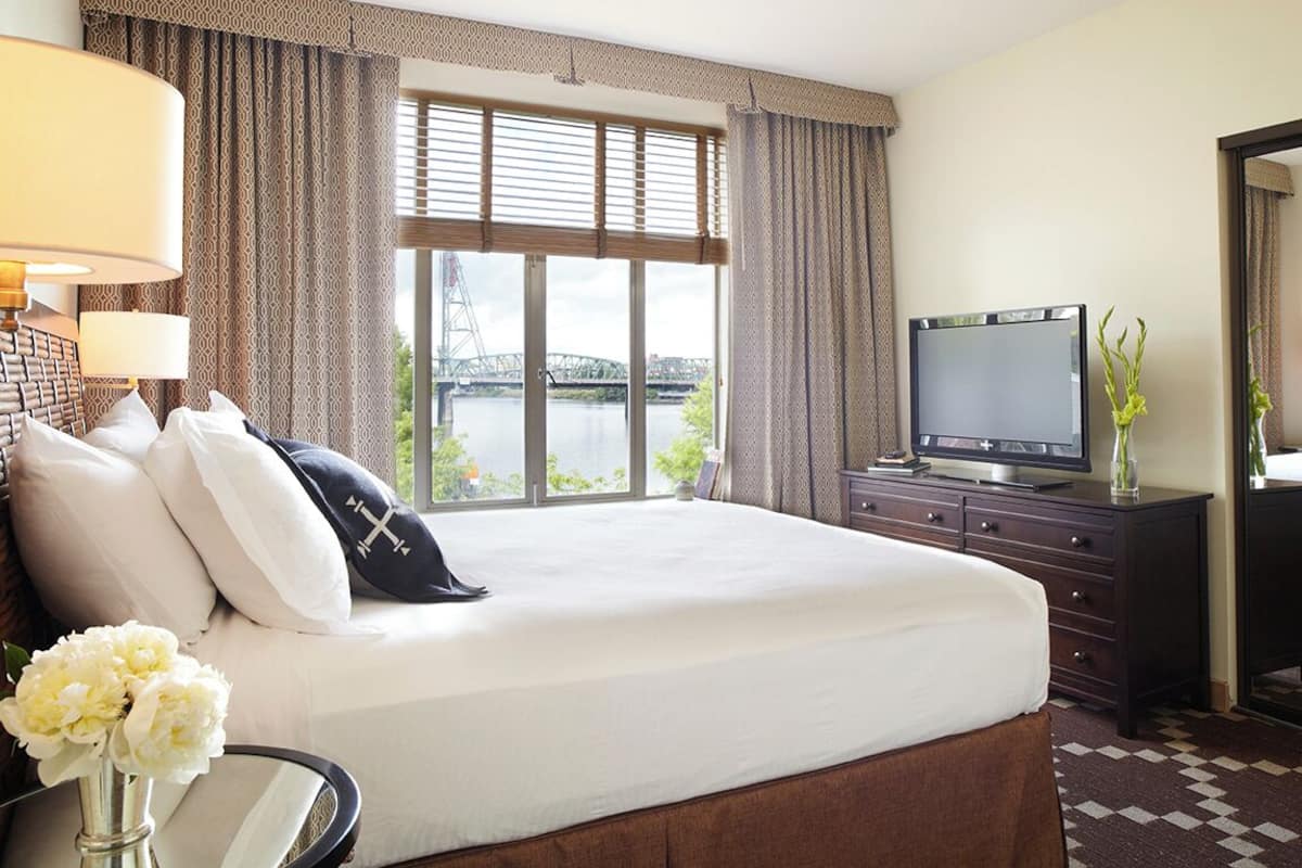 Suite, 1 Bedroom, River View | Frette Italian sheets, premium bedding, down comforters, pillowtop beds