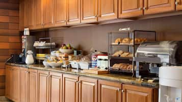 Frokostbuffé er inkludert hver dag