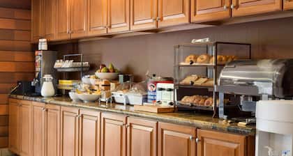 Country Inn & Suites by Radisson, Phoenix Airport, AZ