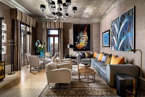Grand Suite, 1 Bedroom, Non Smoking, Canal View | Frette Italian sheets, premium bedding, minibar, in-room safe