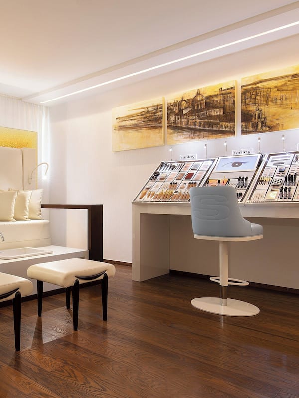 Couples treatment rooms, Turkish bath, body treatments, facials