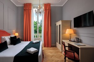 Kamar Double atau Twin Comfort | Minibar, brankas, meja kerja, dan Wi-Fi gratis