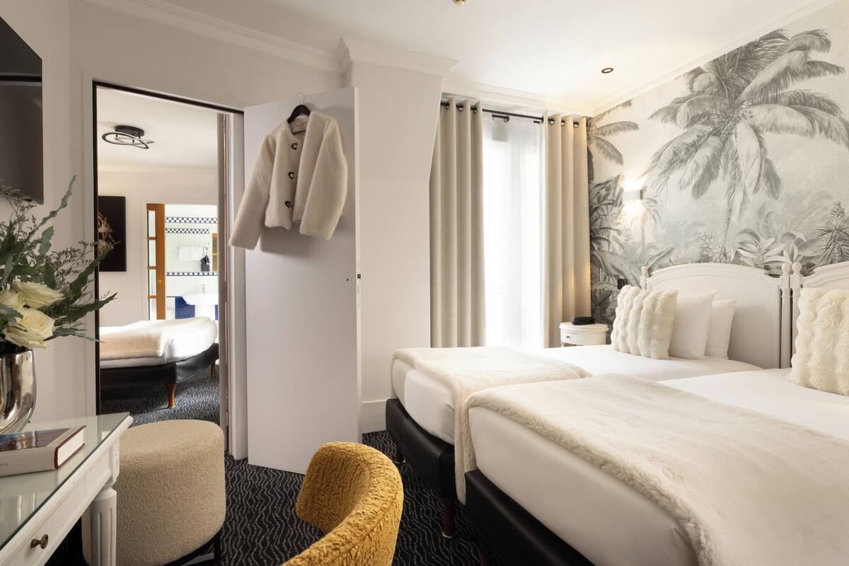 Family Quadruple Room, 2 Bedrooms, Non Smoking, Connecting Rooms