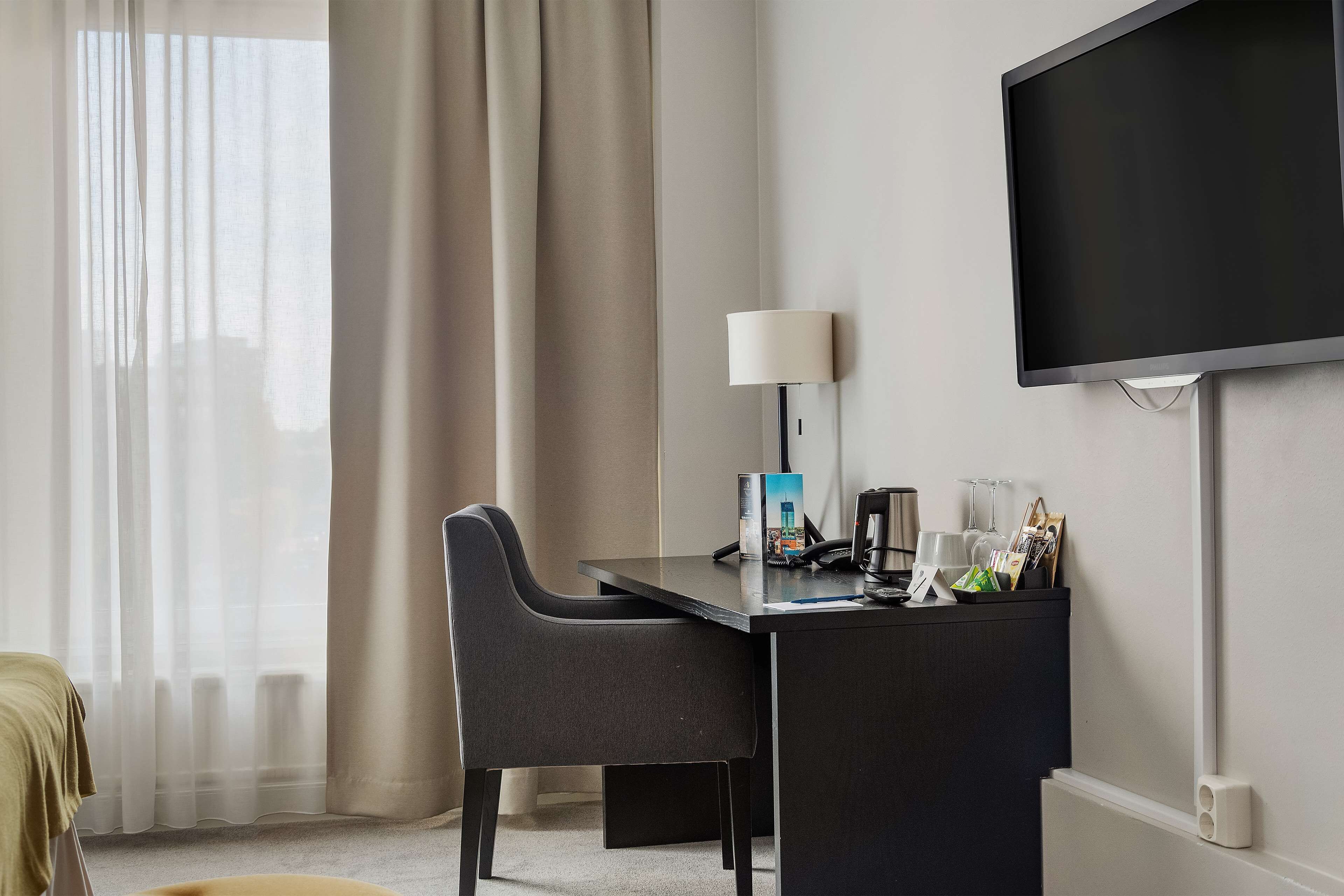 1 bedroom, hypo-allergenic bedding, in-room safe, individually furnished