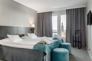 Exclusive Suite, 1 King Bed, Non Smoking (Larger Room)